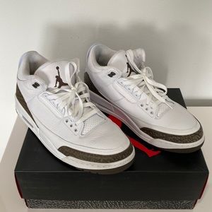 Air Jordan 3 Retro, White/Mocha/Chrome, US 13”